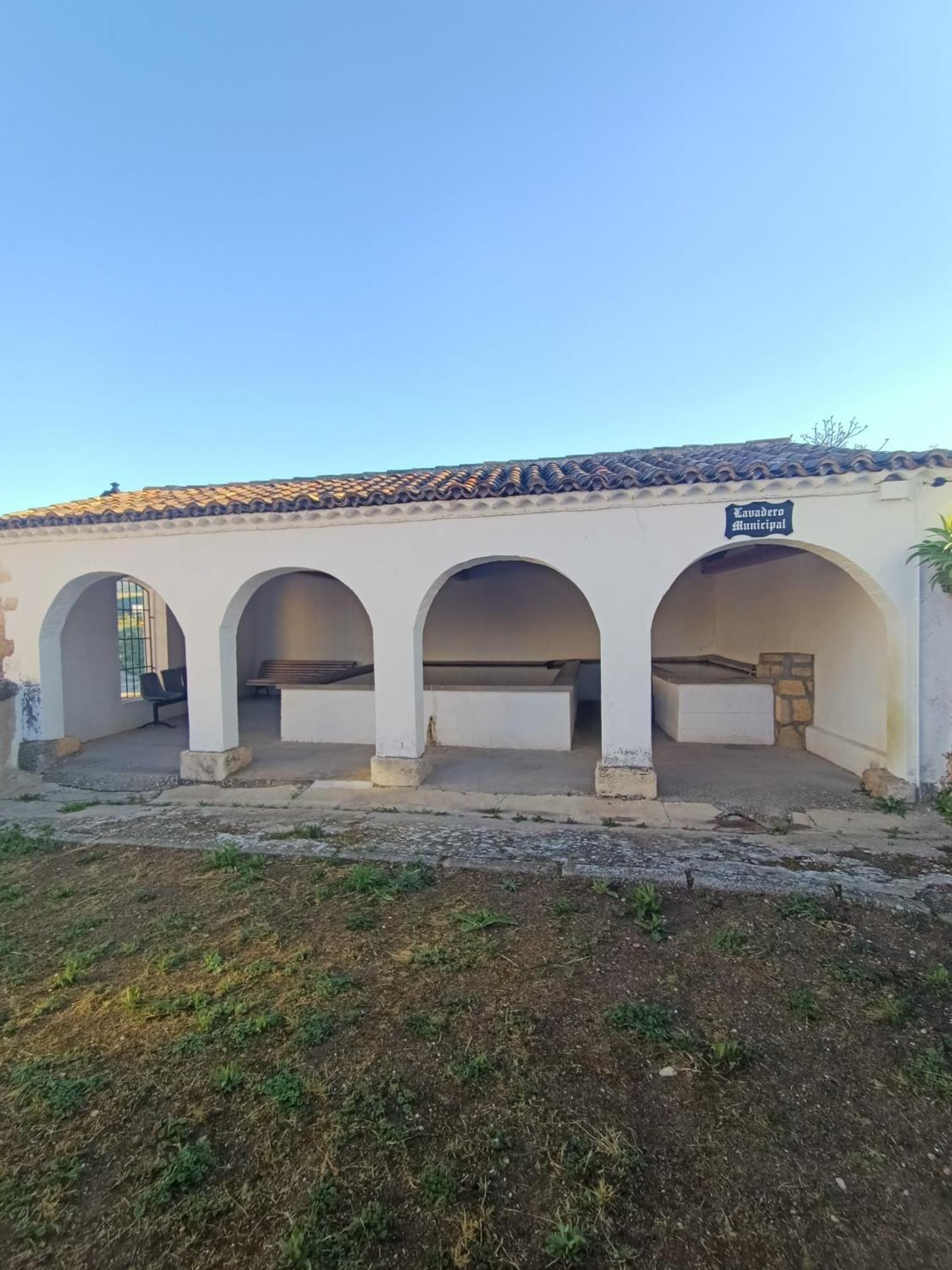 Alojamiento Rural El Cerro Fresneda de la Sierra 外观 照片